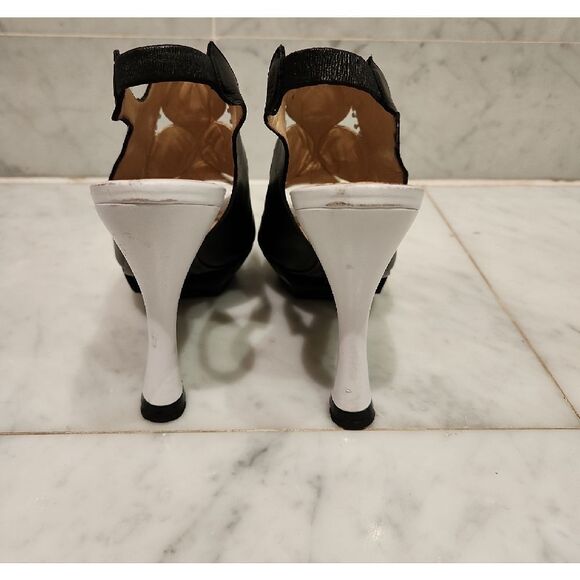 Lanzoni & B  Black and White Chunky Heeled Slingback Shoes Size 8 - Picture 3 of 5